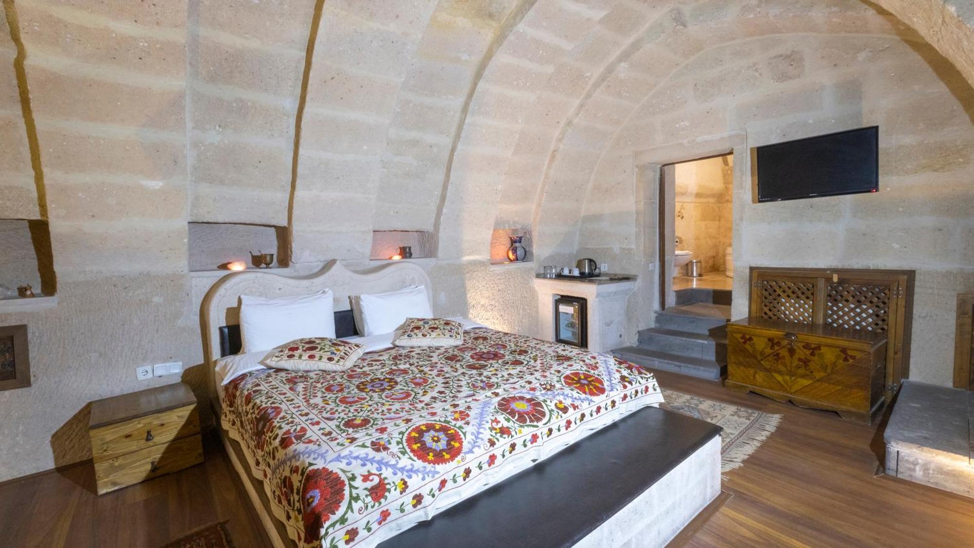 In Stone House Hotel Гьореме Стая снимка